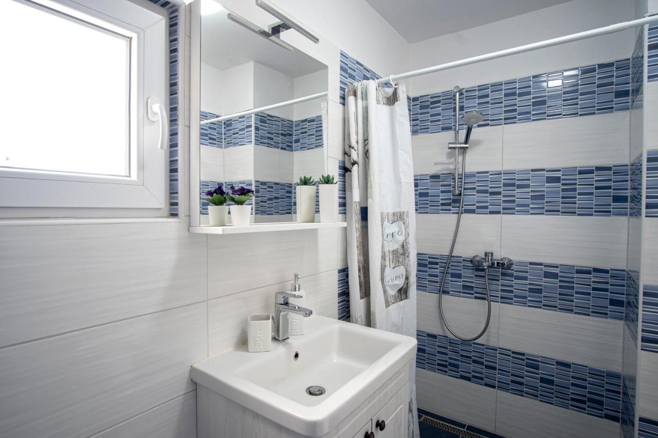 Apartman Luka Fažana Eksteriør billede